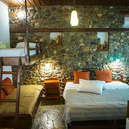 Hotel Oikoperiigitis 3*