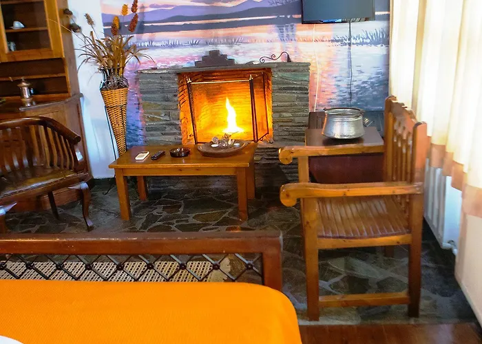 Hotel Oikoperiigitis 3*