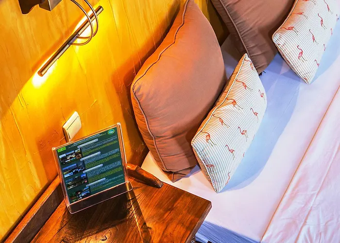 Hotel Oikoperiigitis