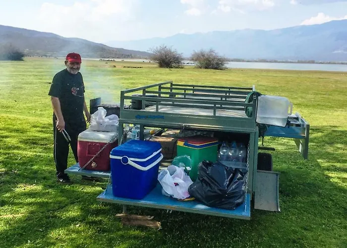 Oikoperiigitis Hotel